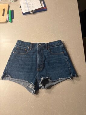 Abercrombie & Finch High Waisted Jean Shorts- “Mom Short- High Rise” Size 25
